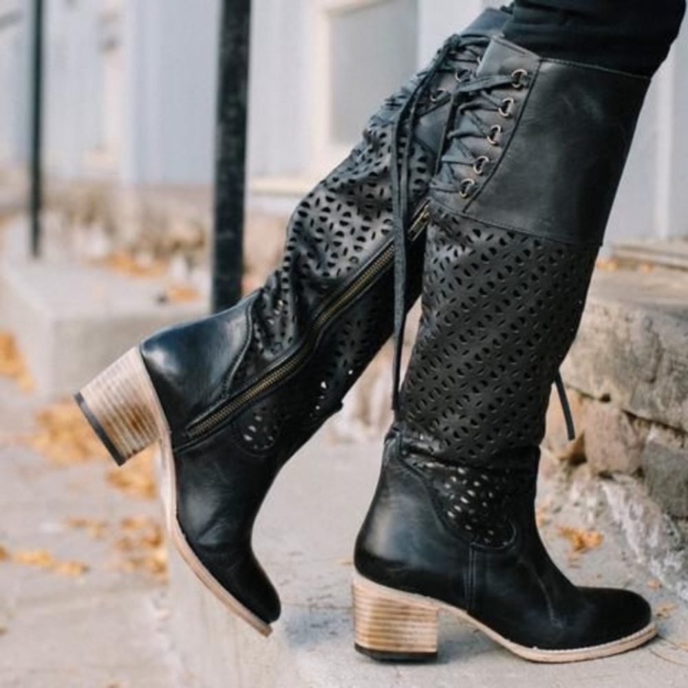 Freebird • Creek Boots